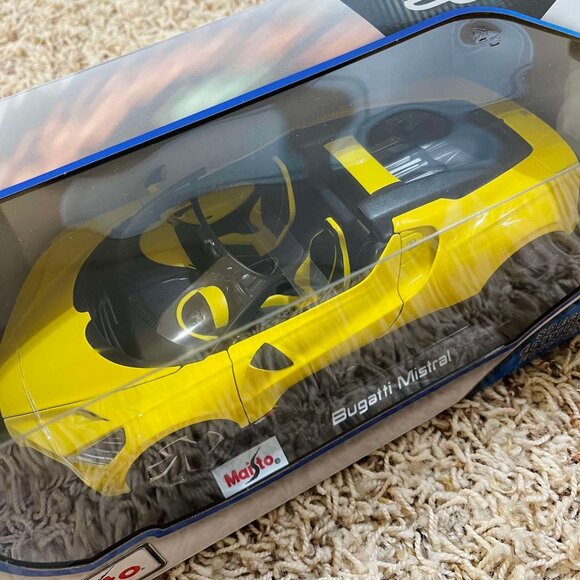 Bugatti Mistral 1:18 Special Edition Diecast Model Car by Maisto (New) - Picture 3 of 10
